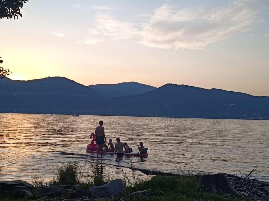Lago Maggiore - Loft Apartment 이스프라 외부 사진